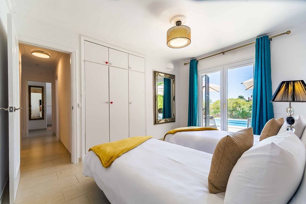 4 sypialnia Willa na sprzedaż w Benalmadena - 995 000 € (Ref: 9432565)