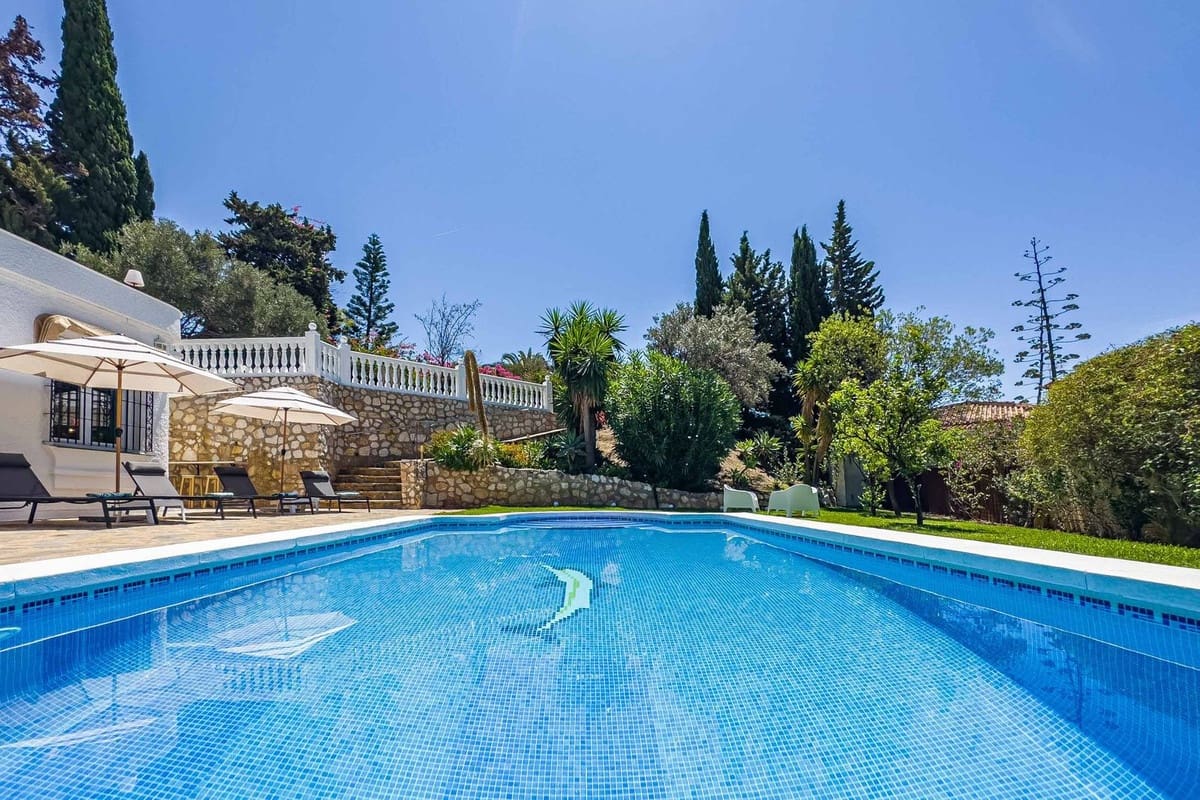 4 sypialnia Willa na sprzedaż w Benalmadena - 995 000 € (Ref: 9432565)