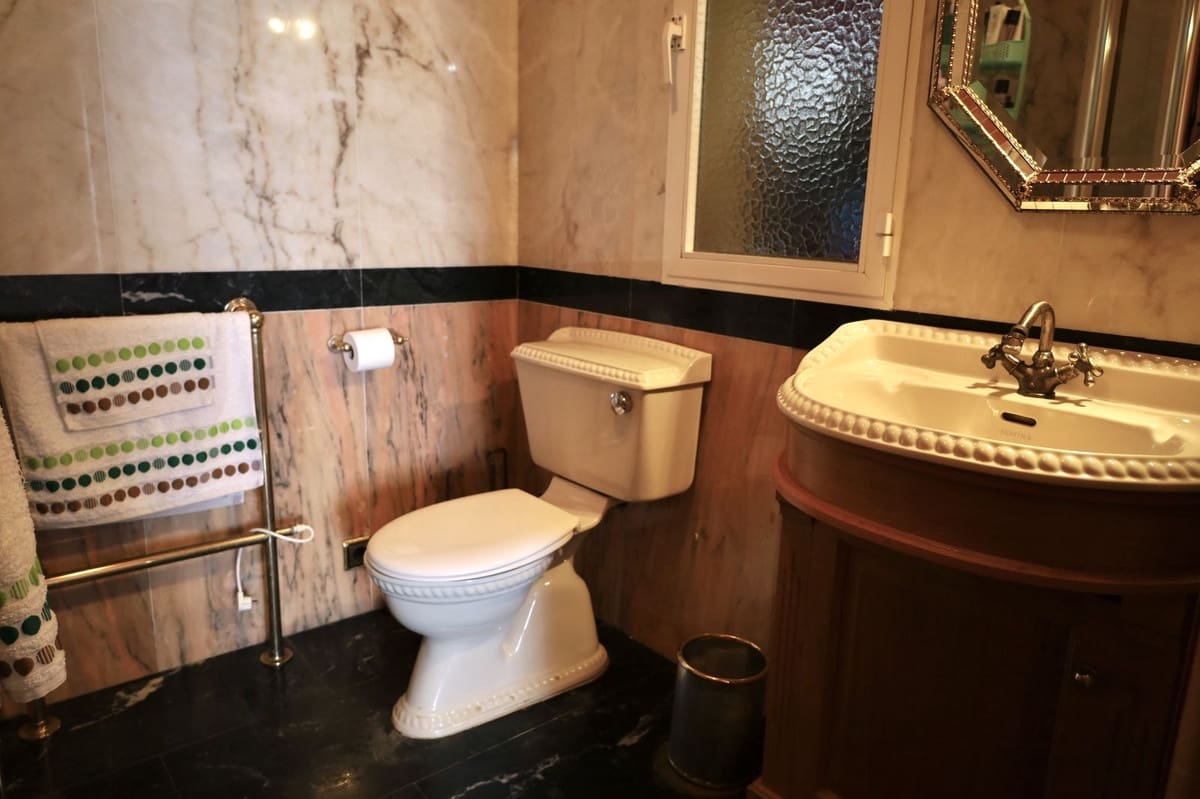 4 sovrum Villa till salu i Torremuelle med garage - 1 340 000 € (Ref: 9432566)