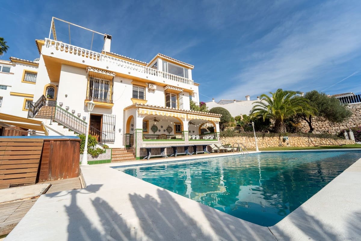 4 sovrum Villa till salu i Torremuelle med garage - 1 340 000 € (Ref: 9432566)