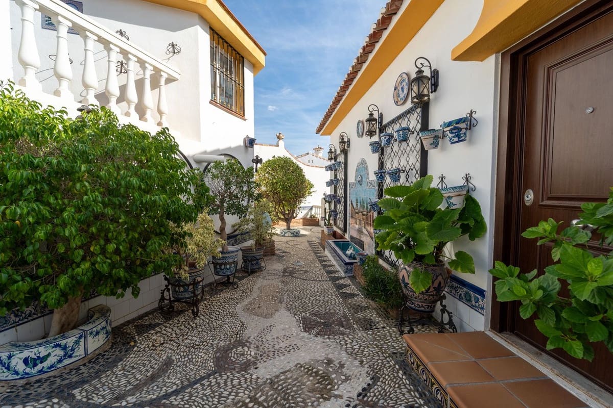 4 sovrum Villa till salu i Torremuelle med garage - 1 340 000 € (Ref: 9432566)