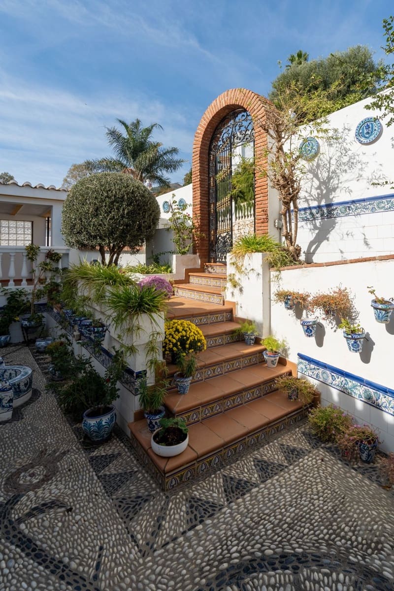 4 sovrum Villa till salu i Torremuelle med garage - 1 340 000 € (Ref: 9432566)