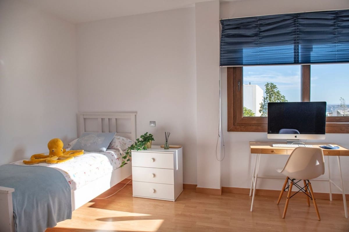 4 makuuhuone Huvila myytävänä paikassa Benalmadena mukana 
autotalli - 1 840 000 € (Ref: 9432567)