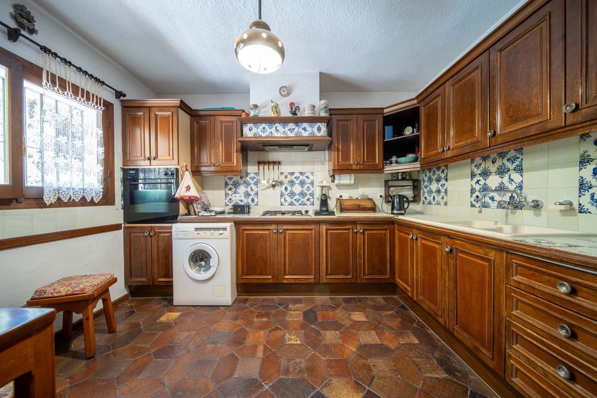 Chalet de 3 habitaciones en Fuengirola en venta - 1.250.000 € (Ref: 9432568)