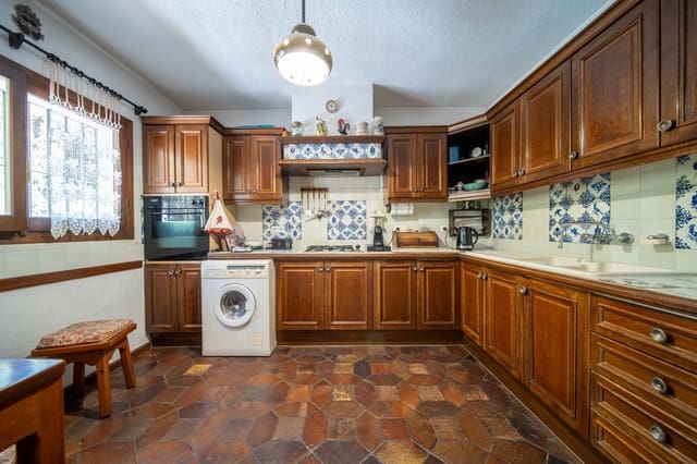 3 makuuhuone Huvila myytävänä paikassa Fuengirola - 1 250 000 € (Ref: 9432568)