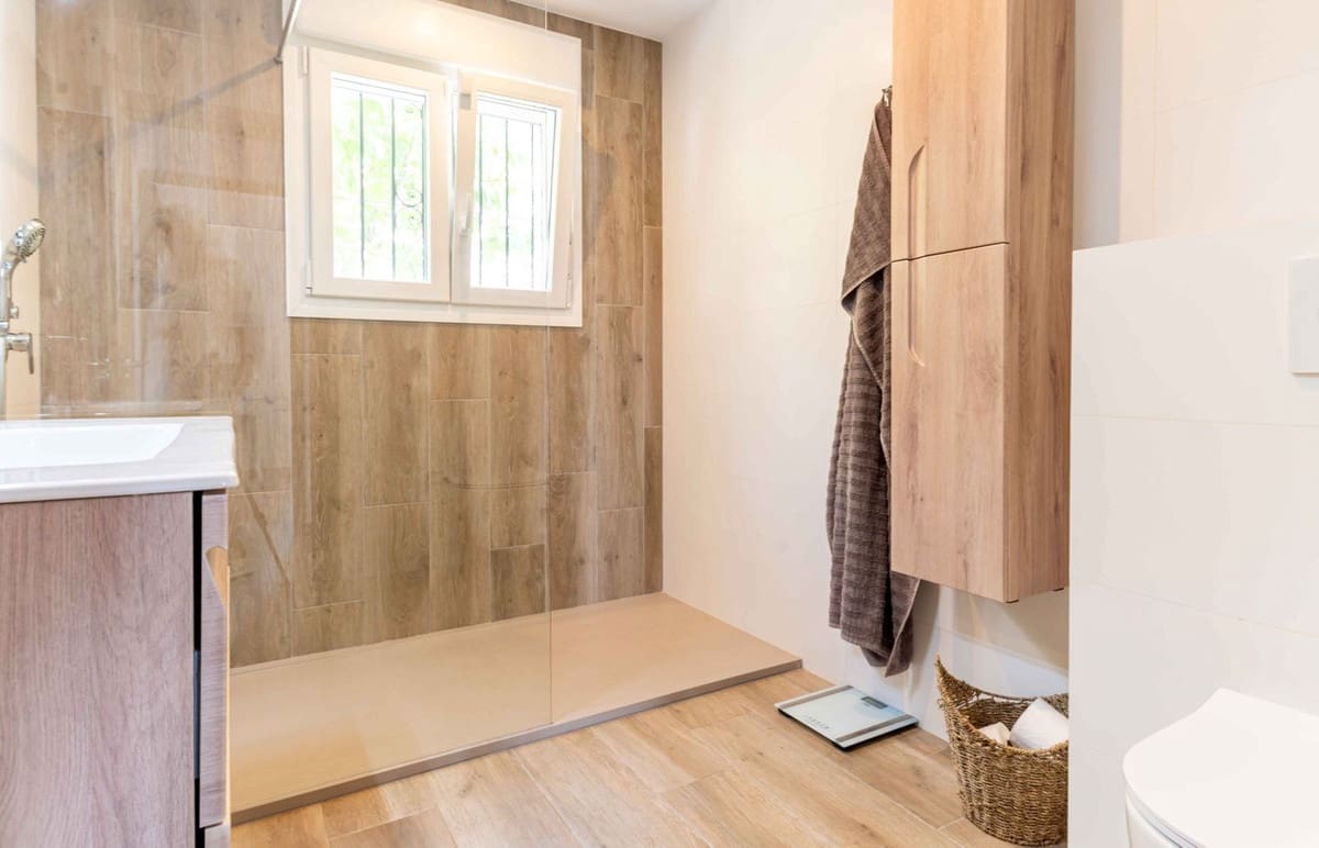 3 slaapkamer Villa te koop in Fuengirola met garage - € 1.245.000 (Ref: 9432569)