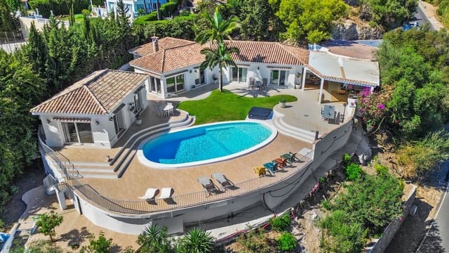 4 soverom Villa til salgs i La Sierrezuela, Mijas med garasje - € 1 795 000 (Ref: 9432570)