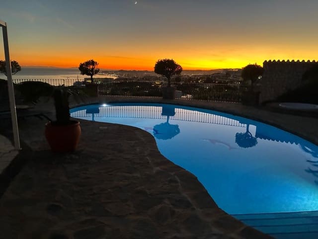 4 sypialnia Willa na sprzedaż w La Capellania, Benalmádena z garażem - 2 695 000 € (Ref: 9432571)