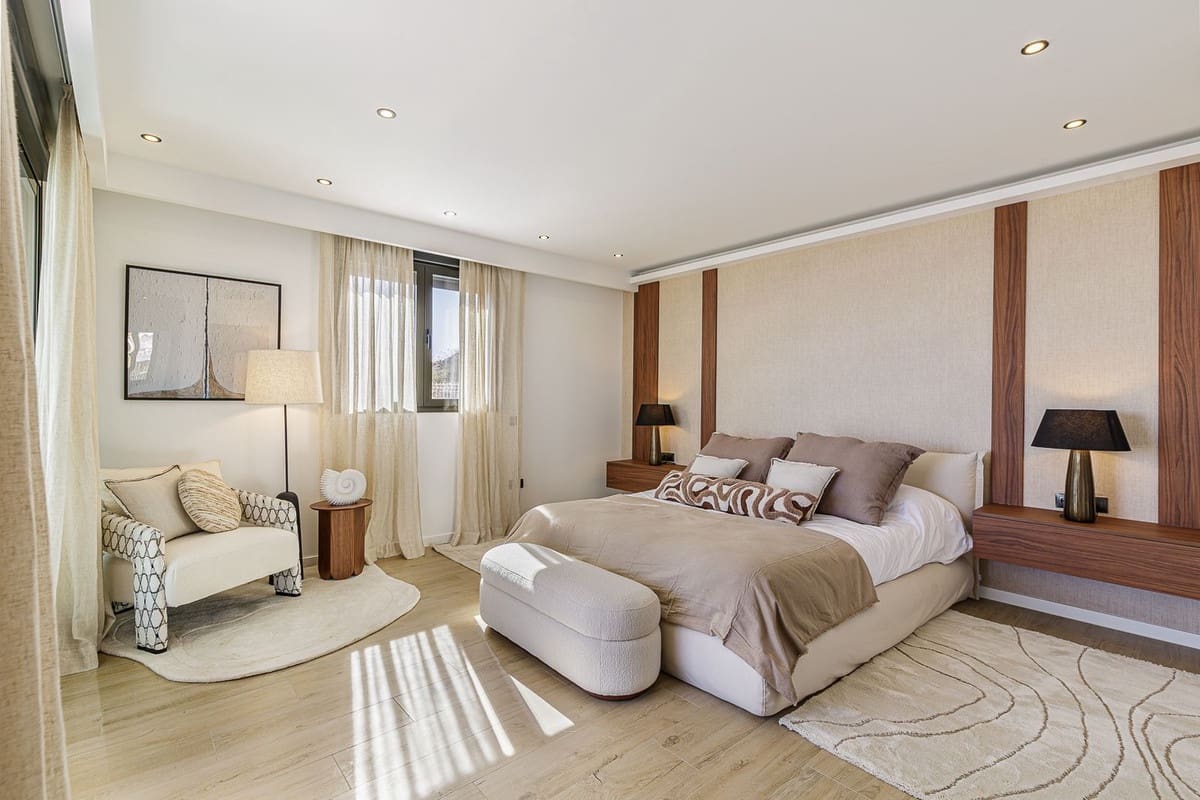 4 sypialnia Willa na sprzedaż w Benalmadena z garażem - 1 695 000 € (Ref: 9432573)