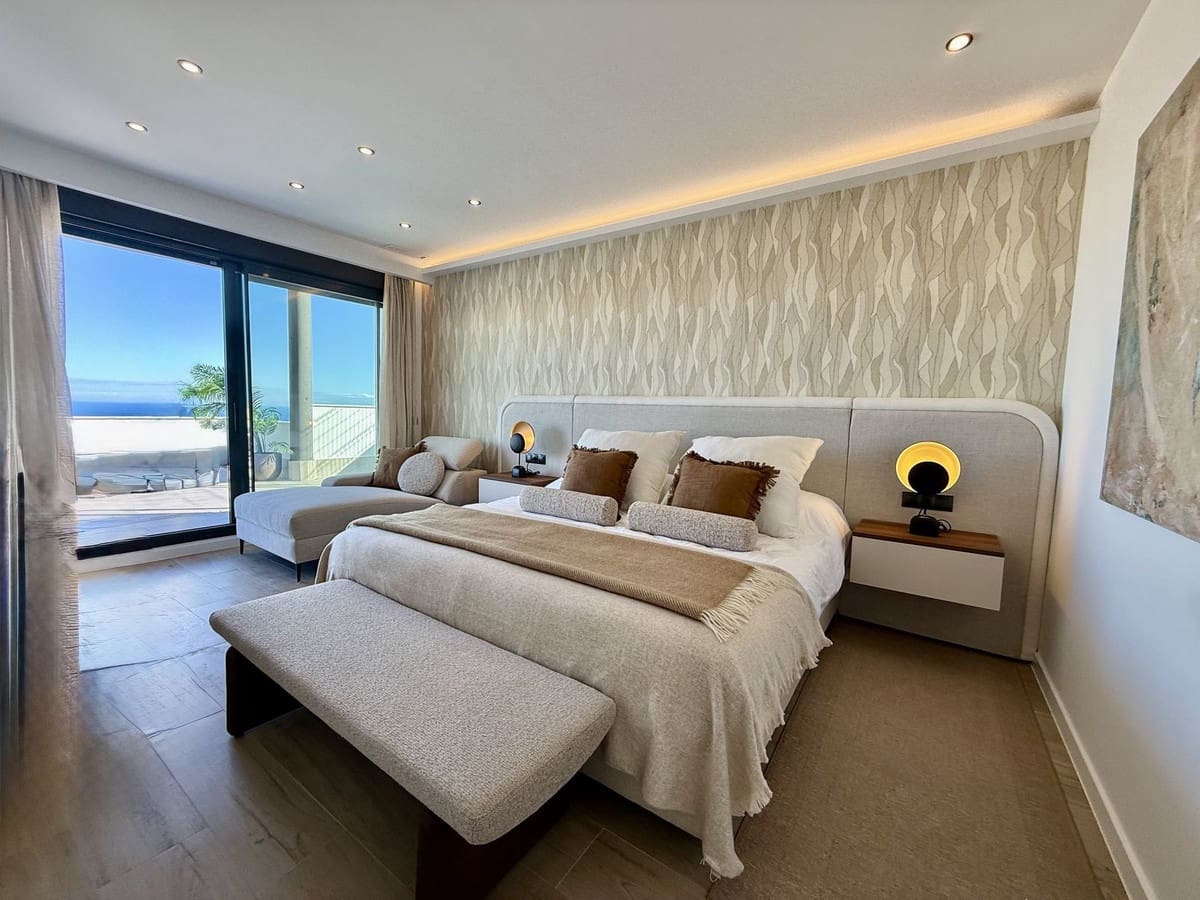 4 sypialnia Willa na sprzedaż w Benalmadena z garażem - 1 695 000 € (Ref: 9432573)