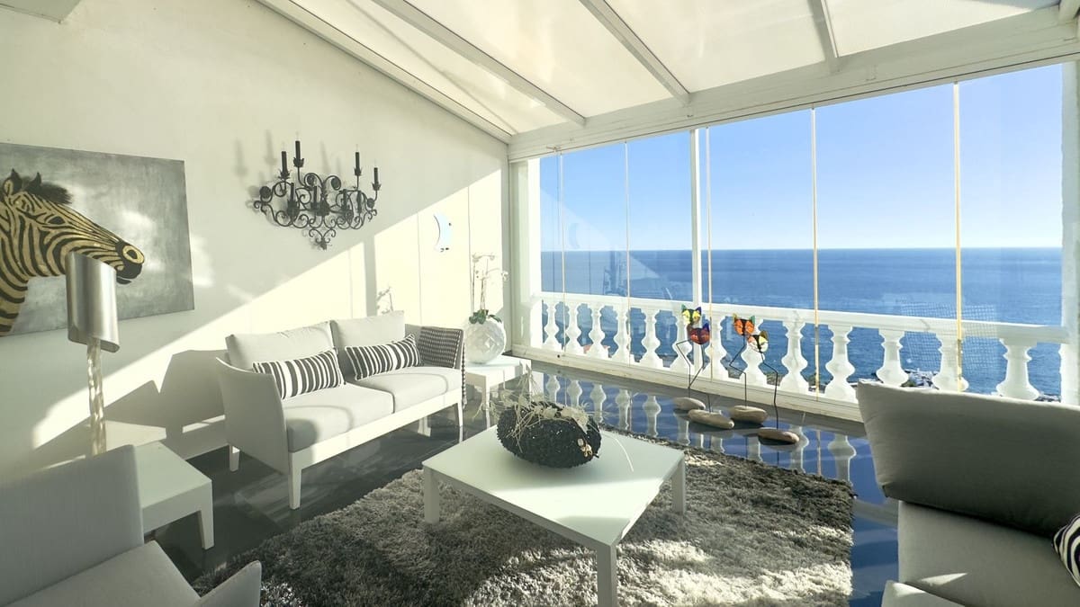 5 bedroom Villa for sale in Torremuelle with garage - € 2,900,000 (Ref: 9432574)