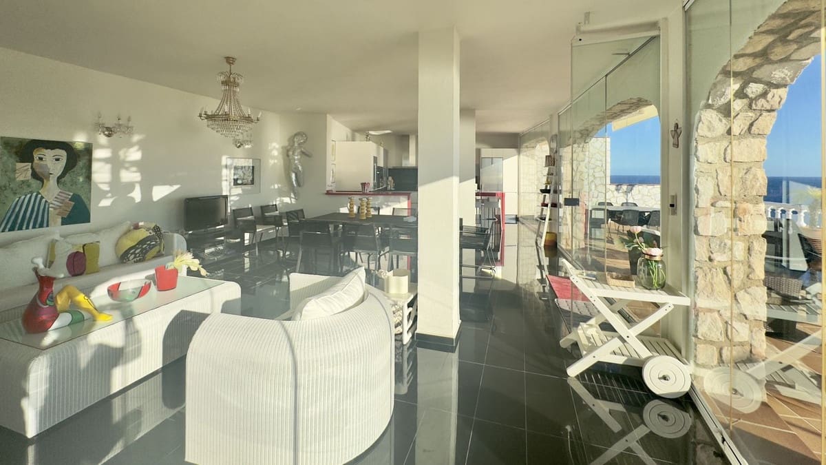 5 bedroom Villa for sale in Torremuelle with garage - € 2,900,000 (Ref: 9432574)