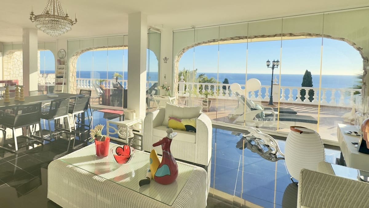 5 bedroom Villa for sale in Torremuelle with garage - € 2,900,000 (Ref: 9432574)