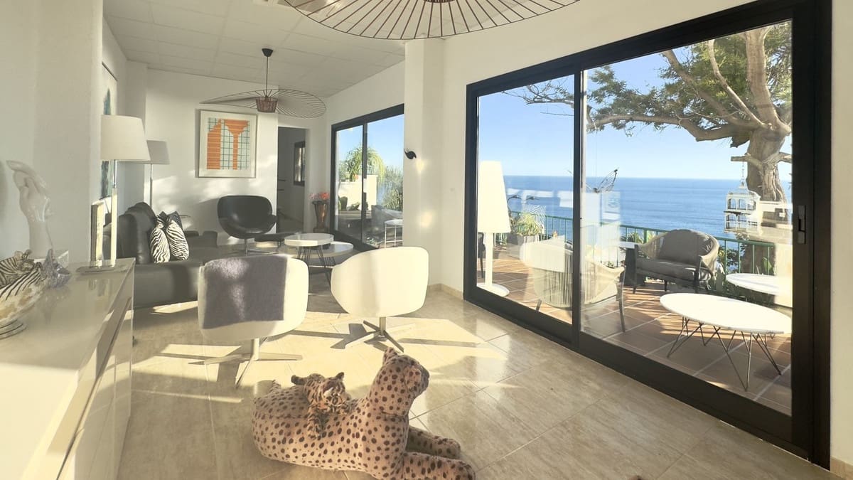 5 bedroom Villa for sale in Torremuelle with garage - € 2,900,000 (Ref: 9432574)
