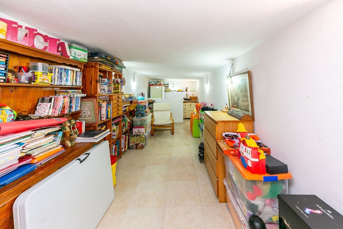 4 sypialnia Willa na sprzedaż w Benalmadena z garażem - 825 000 € (Ref: 9432576)