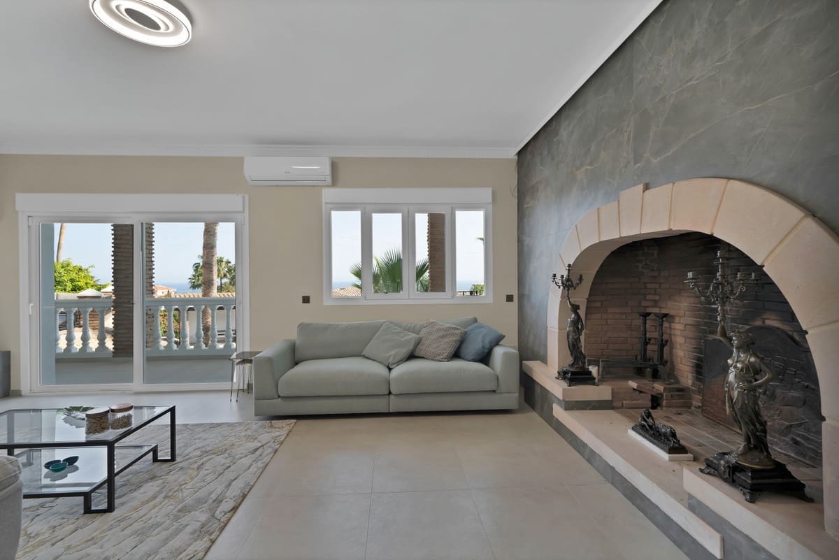 9 bedroom Villa for sale in La Capellania - € 2,950,000 (Ref: 9432577)