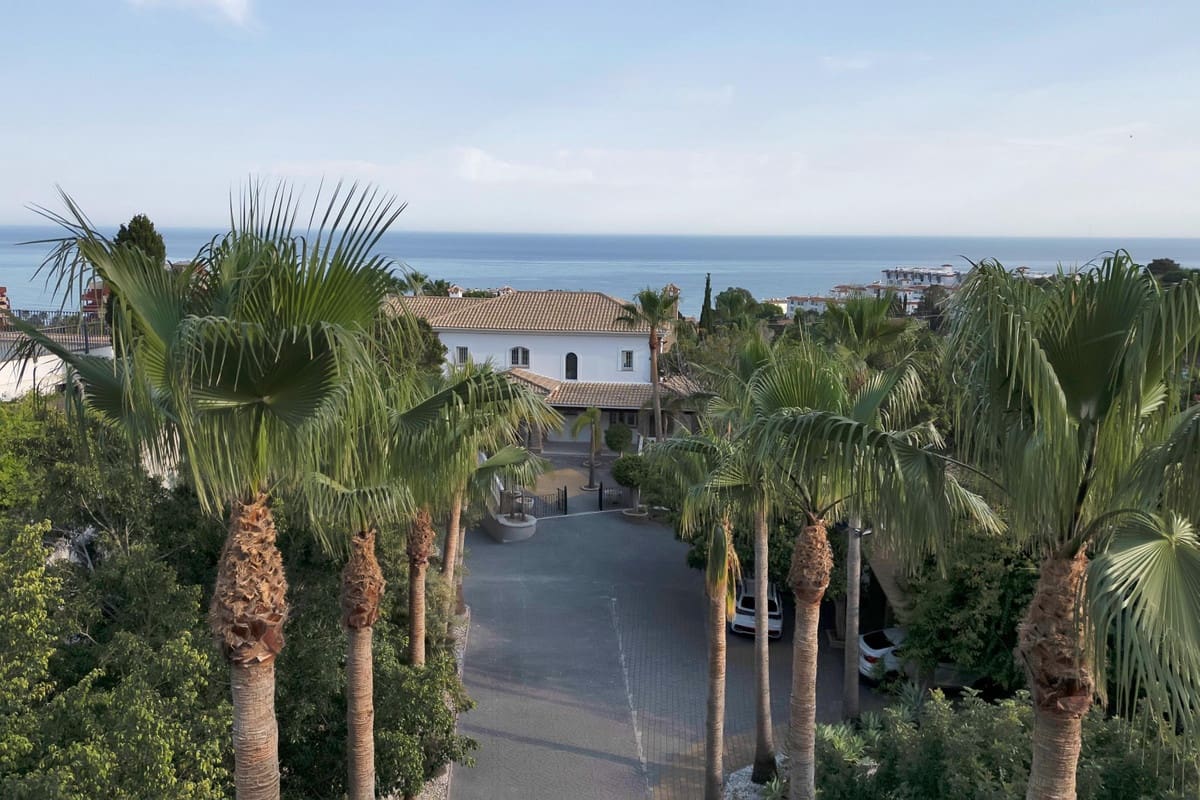 9 sypialnia Willa na sprzedaż w Benalmadena - 2 950 000 € (Ref: 9432577)