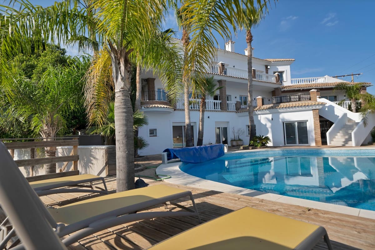 9 sypialnia Willa na sprzedaż w Benalmadena - 2 950 000 € (Ref: 9432577)