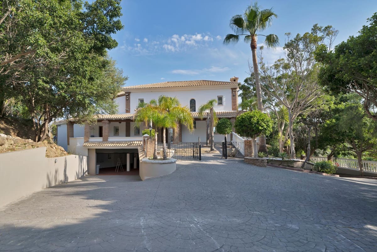 9 sypialnia Willa na sprzedaż w Benalmadena - 2 950 000 € (Ref: 9432577)