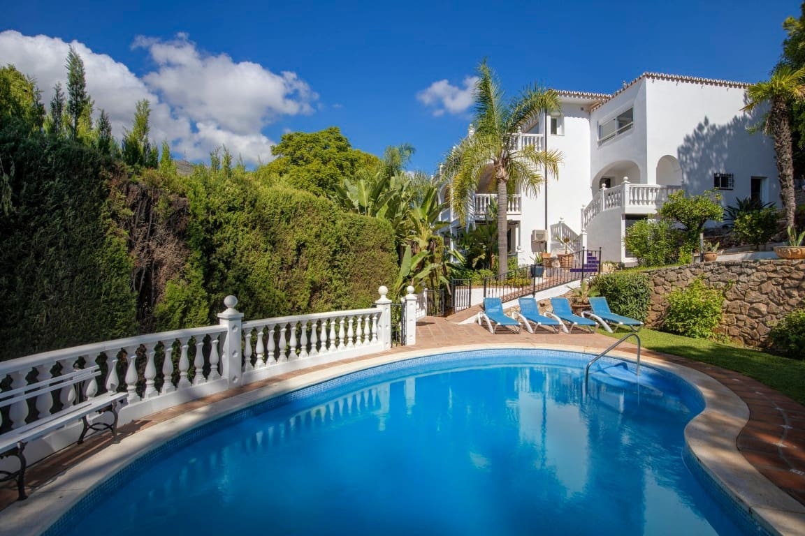 6 bedroom Villa for sale in Benalmadena - € 1,250,000 (Ref: 9432578)