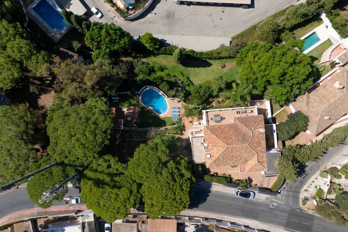 6 bedroom Villa for sale in Benalmadena - € 1,250,000 (Ref: 9432578)