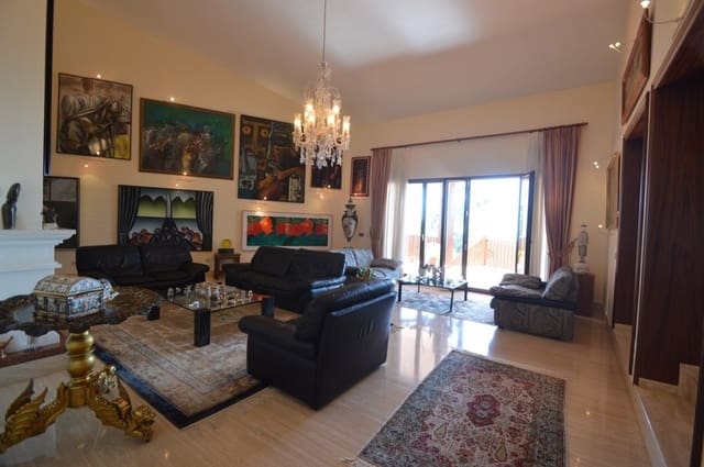 7 sypialnia Willa na sprzedaż w Benalmádena z garażem - 1 800 000 € (Ref: 9432580)