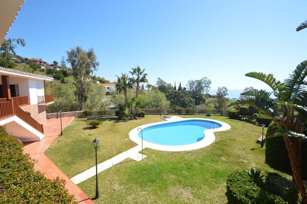 7 sypialnia Willa na sprzedaż w Benalmadena z garażem - 1 800 000 € (Ref: 9432580)