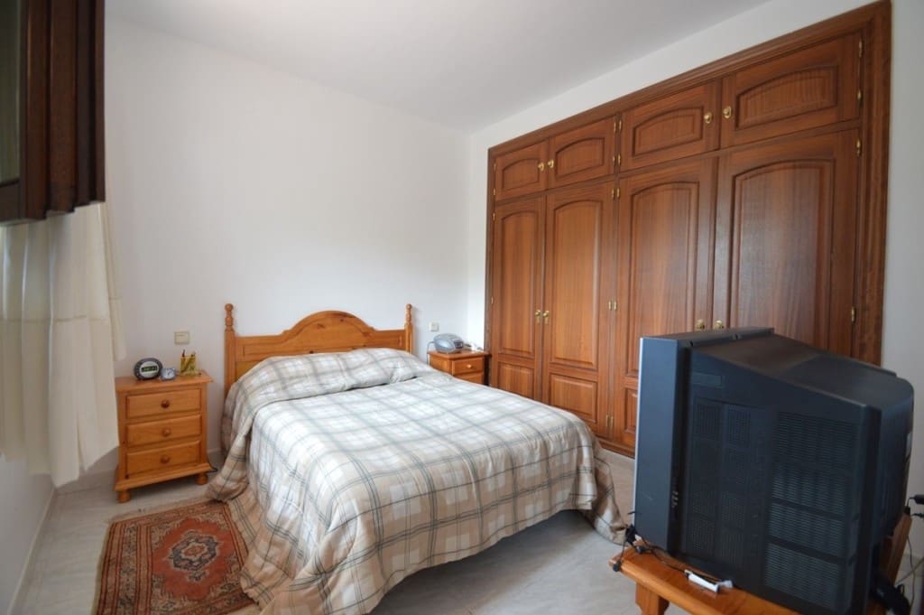 7 sypialnia Willa na sprzedaż w Benalmadena z garażem - 1 800 000 € (Ref: 9432580)