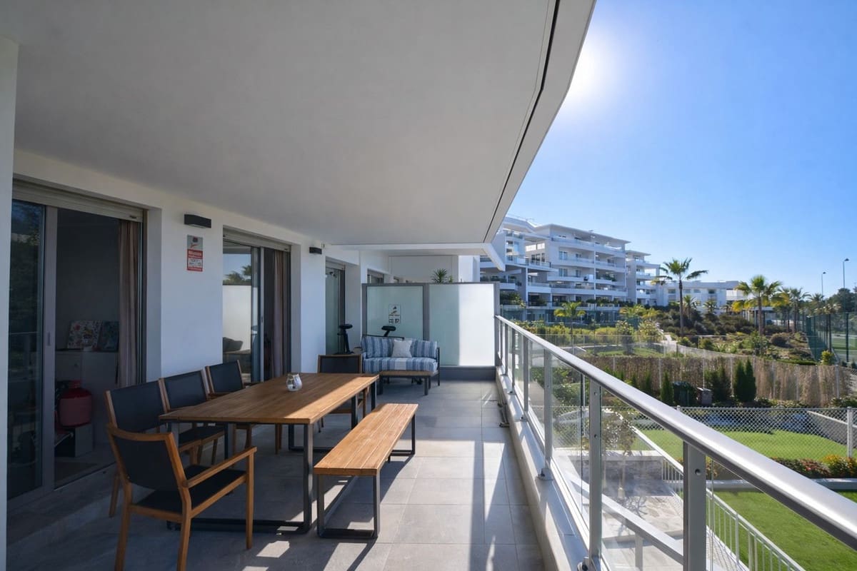 3 bedroom Apartment for sale in El Chaparral with garage - € 585,000 (Ref: 9489800)