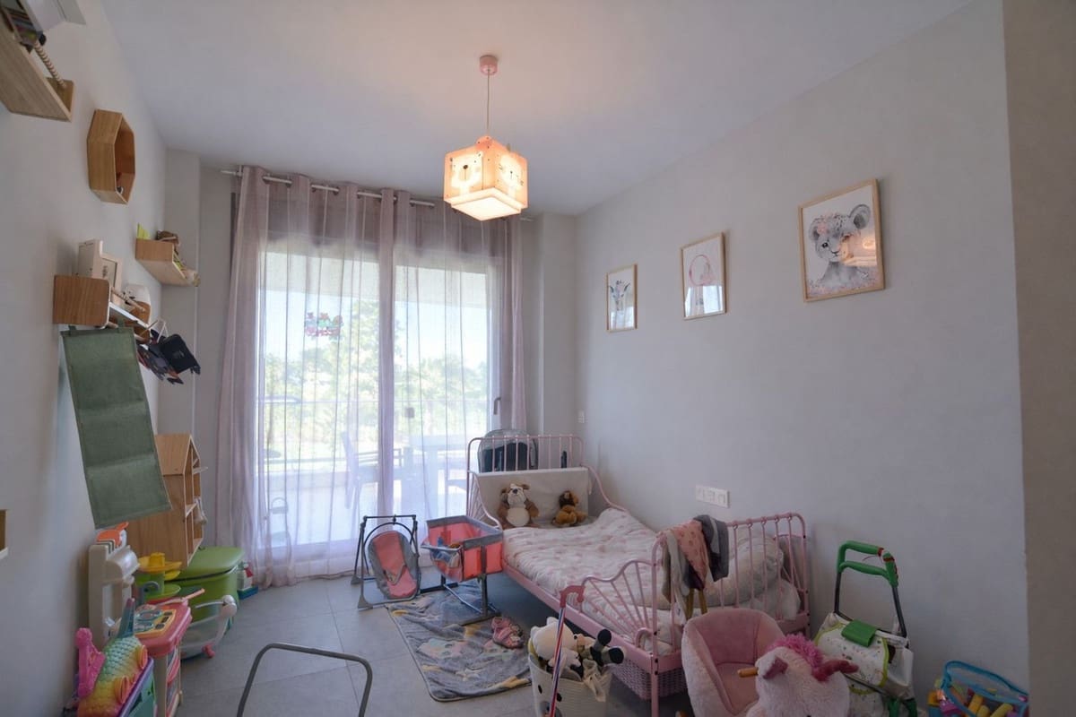 3 bedroom Apartment for sale in El Chaparral with garage - € 585,000 (Ref: 9489800)