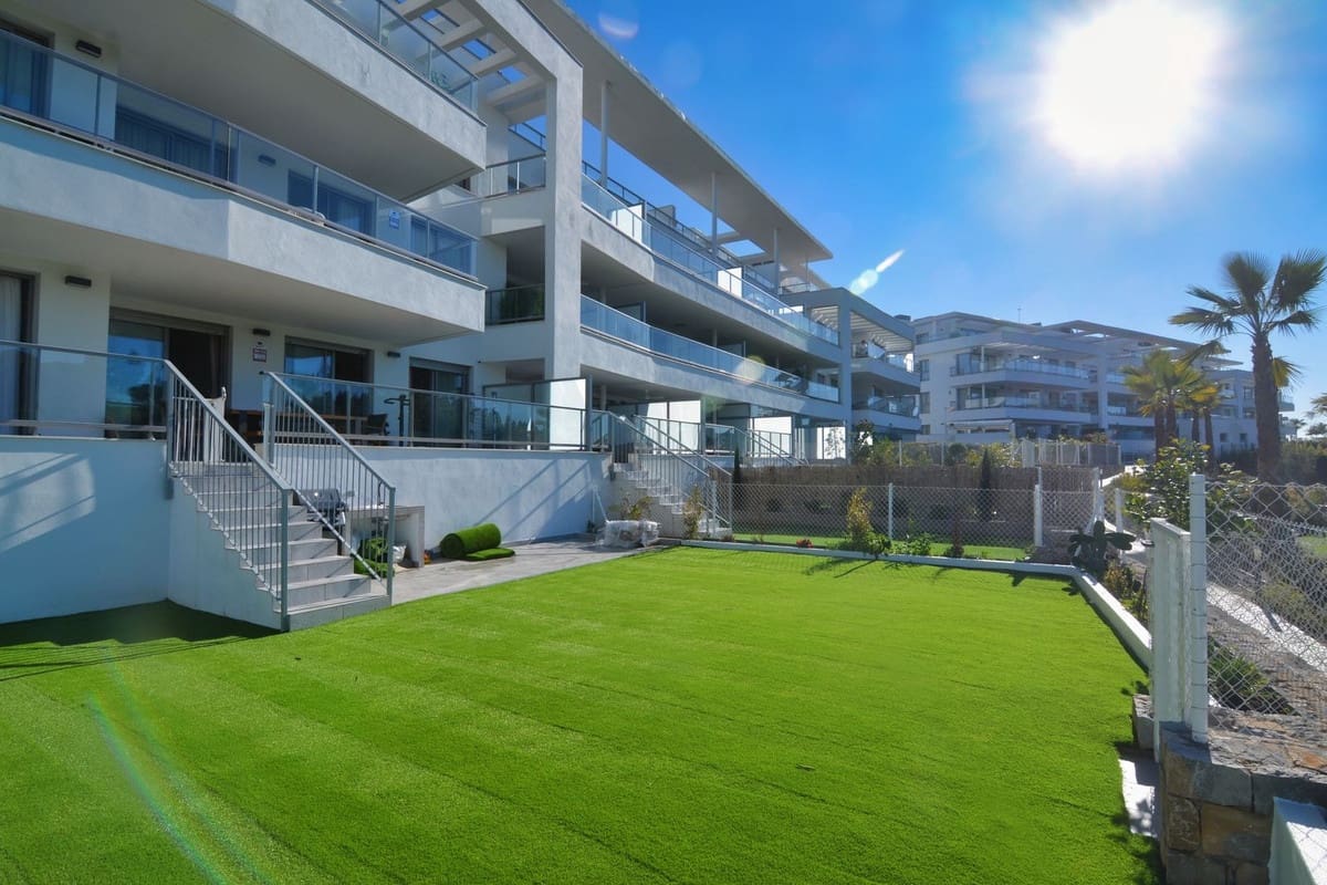 3 bedroom Apartment for sale in El Chaparral with garage - € 585,000 (Ref: 9489800)