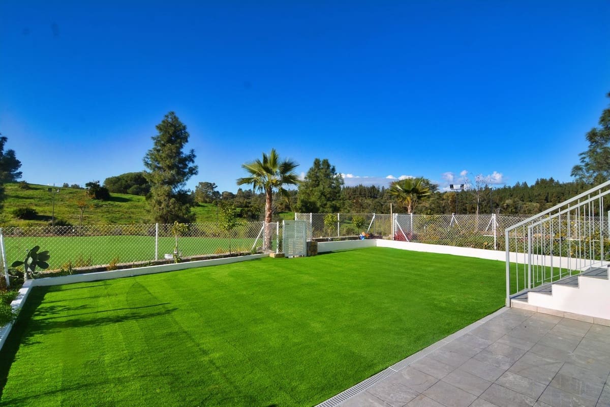 3 bedroom Apartment for sale in El Chaparral with garage - € 585,000 (Ref: 9489800)