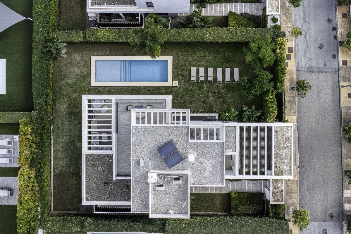 5 bedroom Villa for sale in Cancelada with garage - € 2,350,000 (Ref: 9503096)