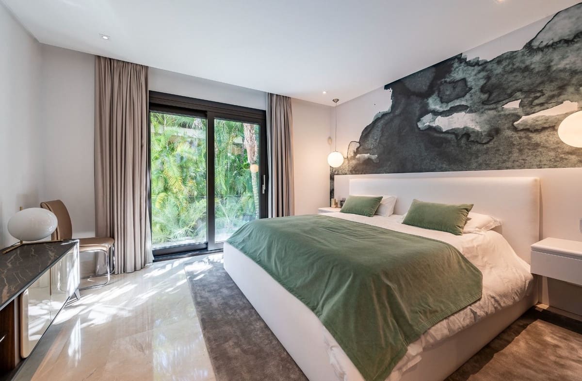 6 chambre Villa/Maison à vendre à Los Flamingos avec garage - 9 900 000 € (Ref: 9503098)