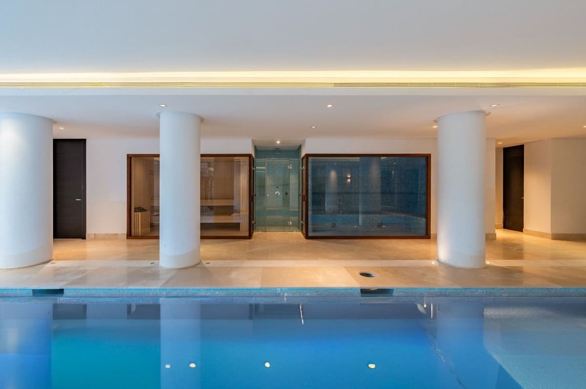 6 chambre Villa/Maison à vendre à Los Flamingos avec garage - 9 900 000 € (Ref: 9503098)