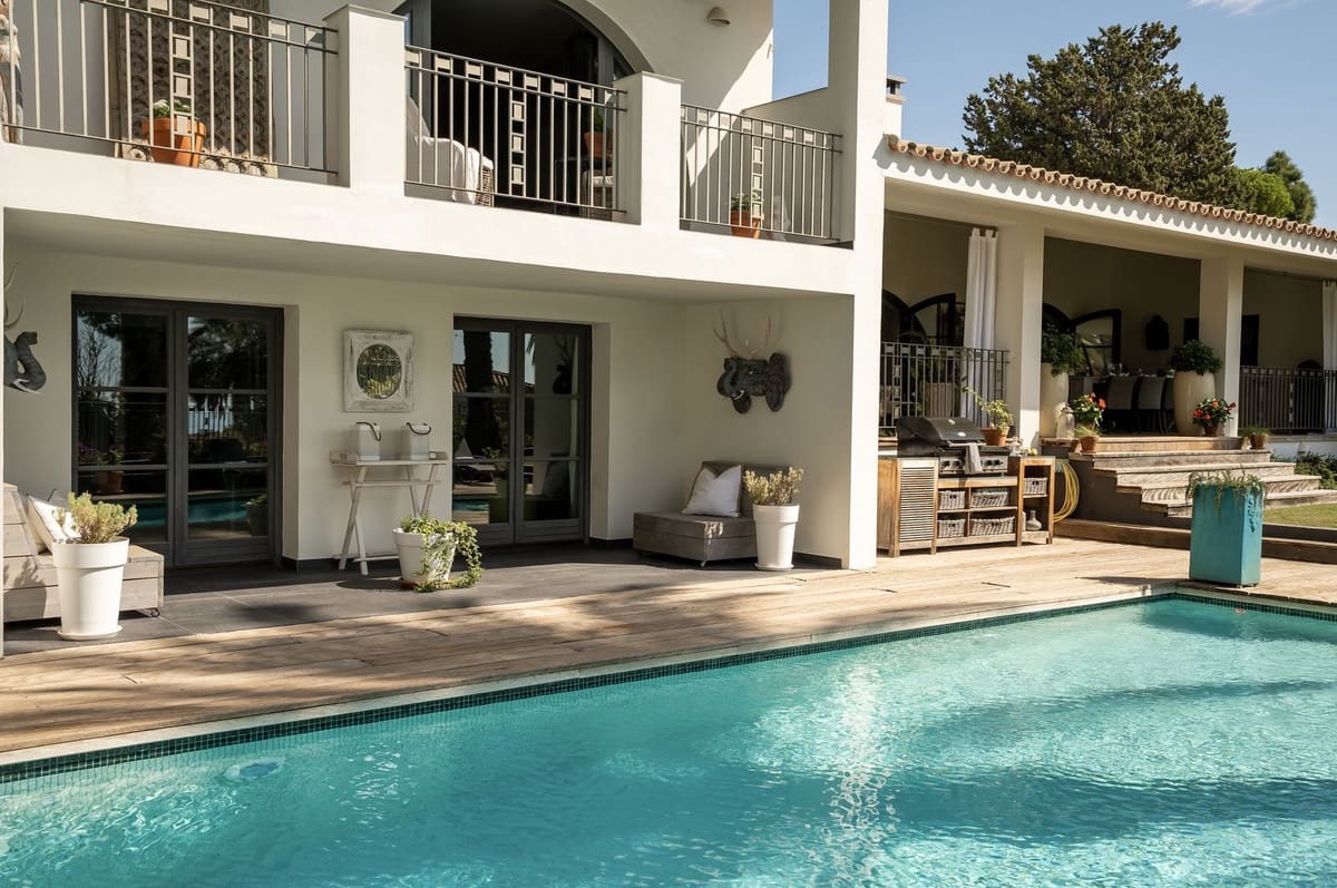 5 soveværelse Villa til salg i Estepona - € 3.195.000 (Ref: 9503099)