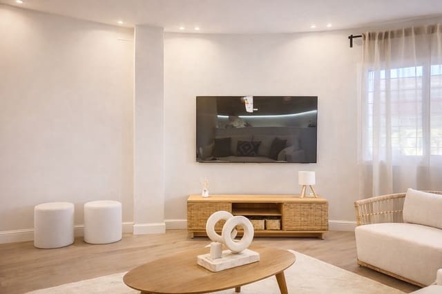 3 Zimmer Apartment zu verkaufen in Estepona - 558.000 € (Ref: 9503101)