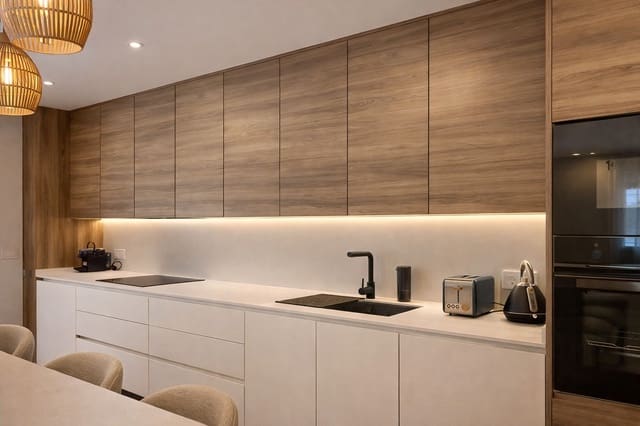 3 Zimmer Apartment zu verkaufen in Estepona - 558.000 € (Ref: 9503101)
