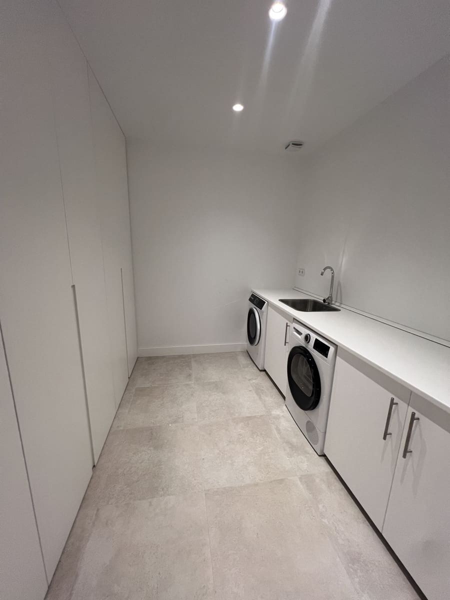 5 bedroom Villa for sale in Atalaya-Isdabe - € 2,000,000 (Ref: 9503103)