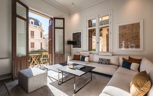 3 sypialnia Apartament na sprzedaż w Centro, Miasto Málaga - 2 800 000 € (Ref: 9503106)