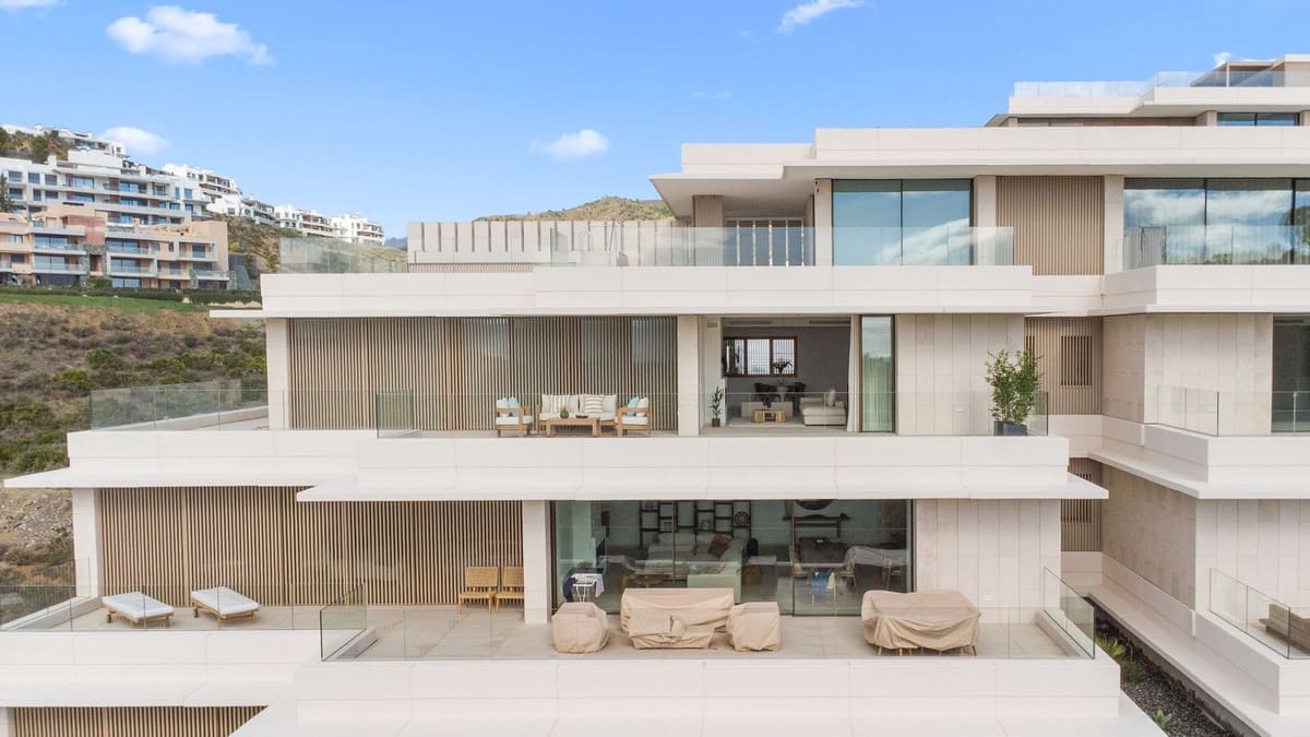 3 makuuhuone Huoneisto myytävänä paikassa La Quinta - 1 495 000 € (Ref: 9503107)