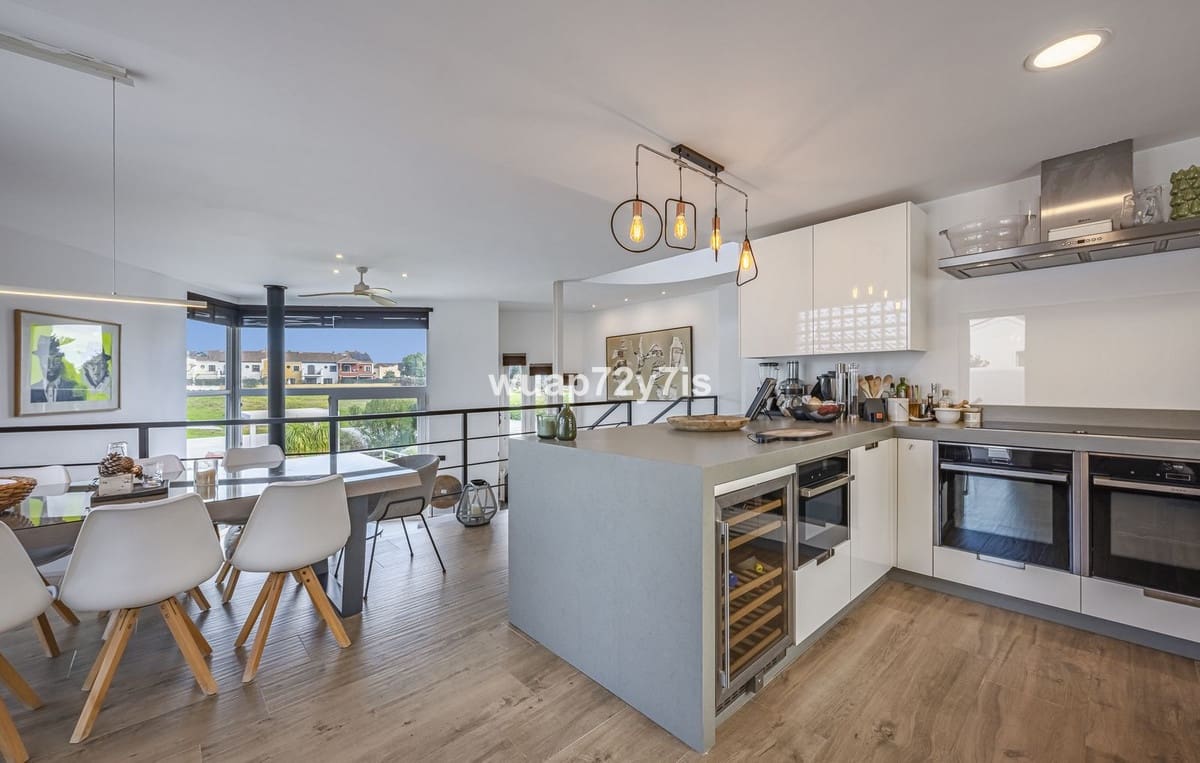 4 slaapkamer Villa te koop in Guadalmina - € 1.750.000 (Ref: 9503108)