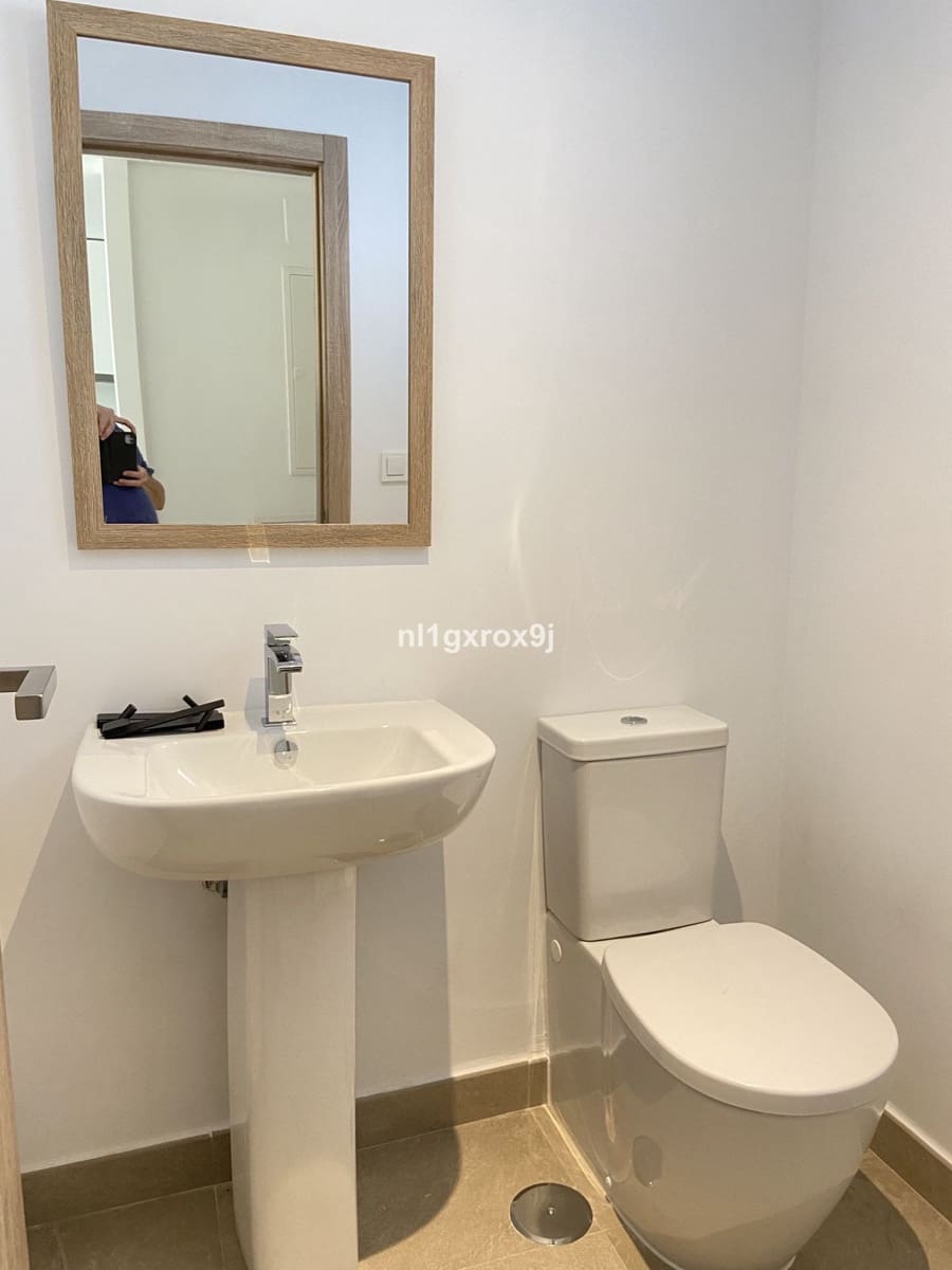 3 soverom Hus til salgs i Estepona - € 455 000 (Ref: 9503109)