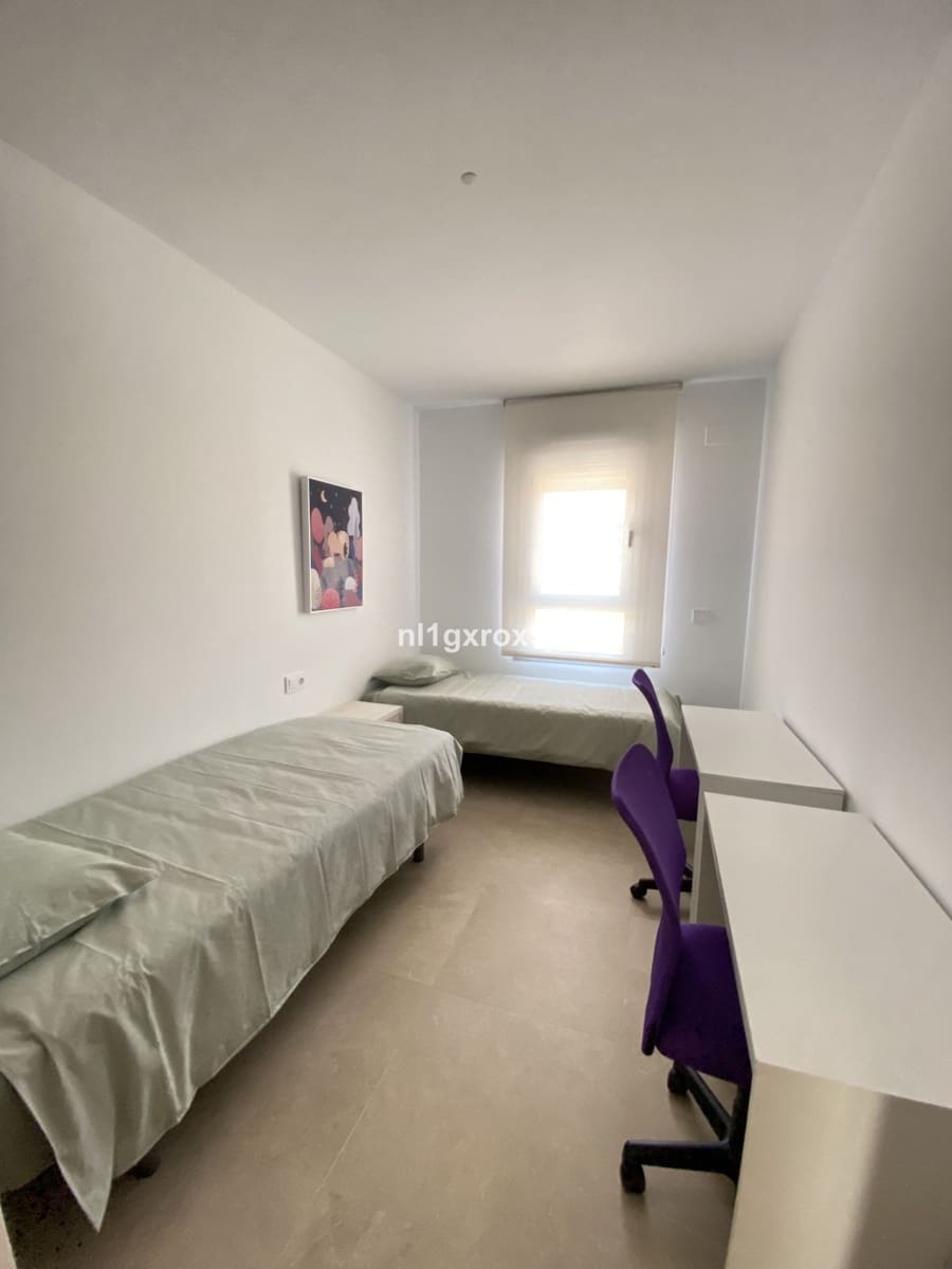 3 soverom Hus til salgs i Estepona - € 455 000 (Ref: 9503109)