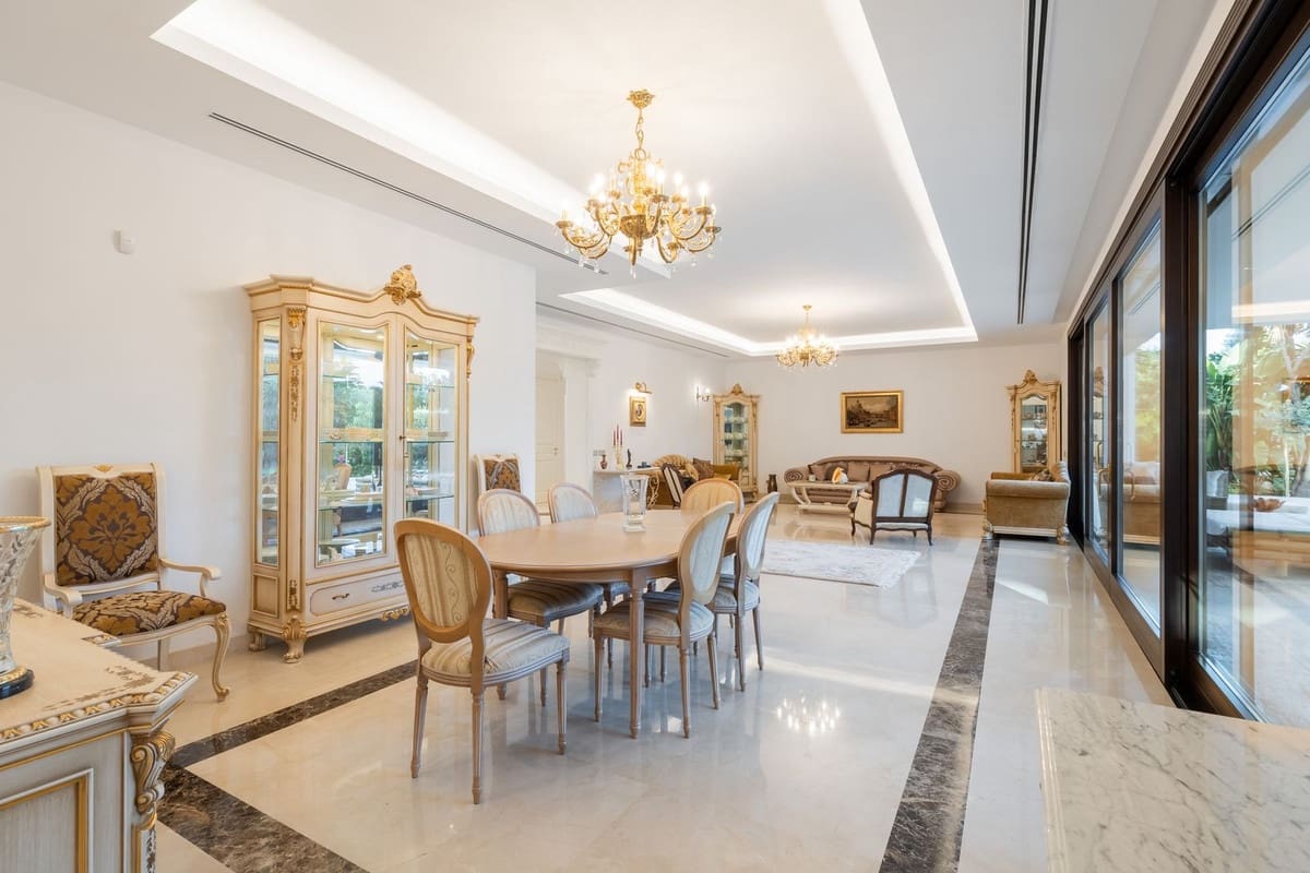 7 sypialnia Willa na sprzedaż w Guadalmina z garażem - 5 190 000 € (Ref: 9503111)