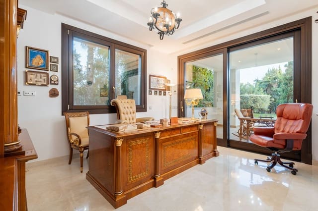 7 sypialnia Willa na sprzedaż w Guadalmina Baja, Marbella z garażem - 5 190 000 € (Ref: 9503111)