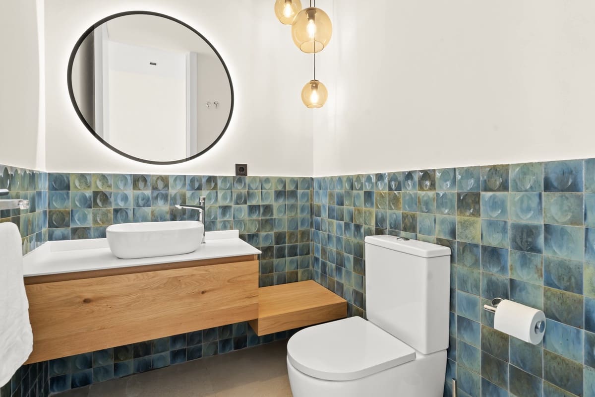 Chalet de 4 habitaciones en Manilva en venta con piscina - 2.495.000 € (Ref: 9503285)