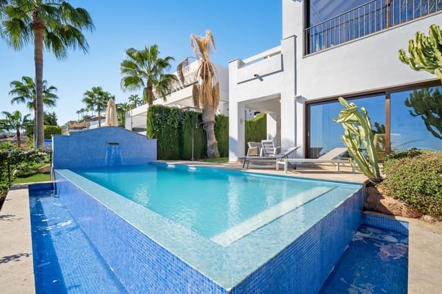 5 bedroom Villa for sale in El Paraiso, Estepona with garage - € 2,990,000 (Ref: 9503286)