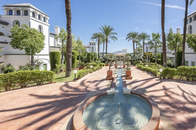 Apartamento de 3 habitaciones en Estepona en venta - 849.000 € (Ref: 9524840)