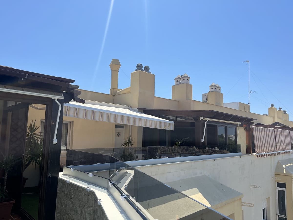 3 chambre Appartement à vendre à Estepona - 845 000 € (Ref: 9524841)